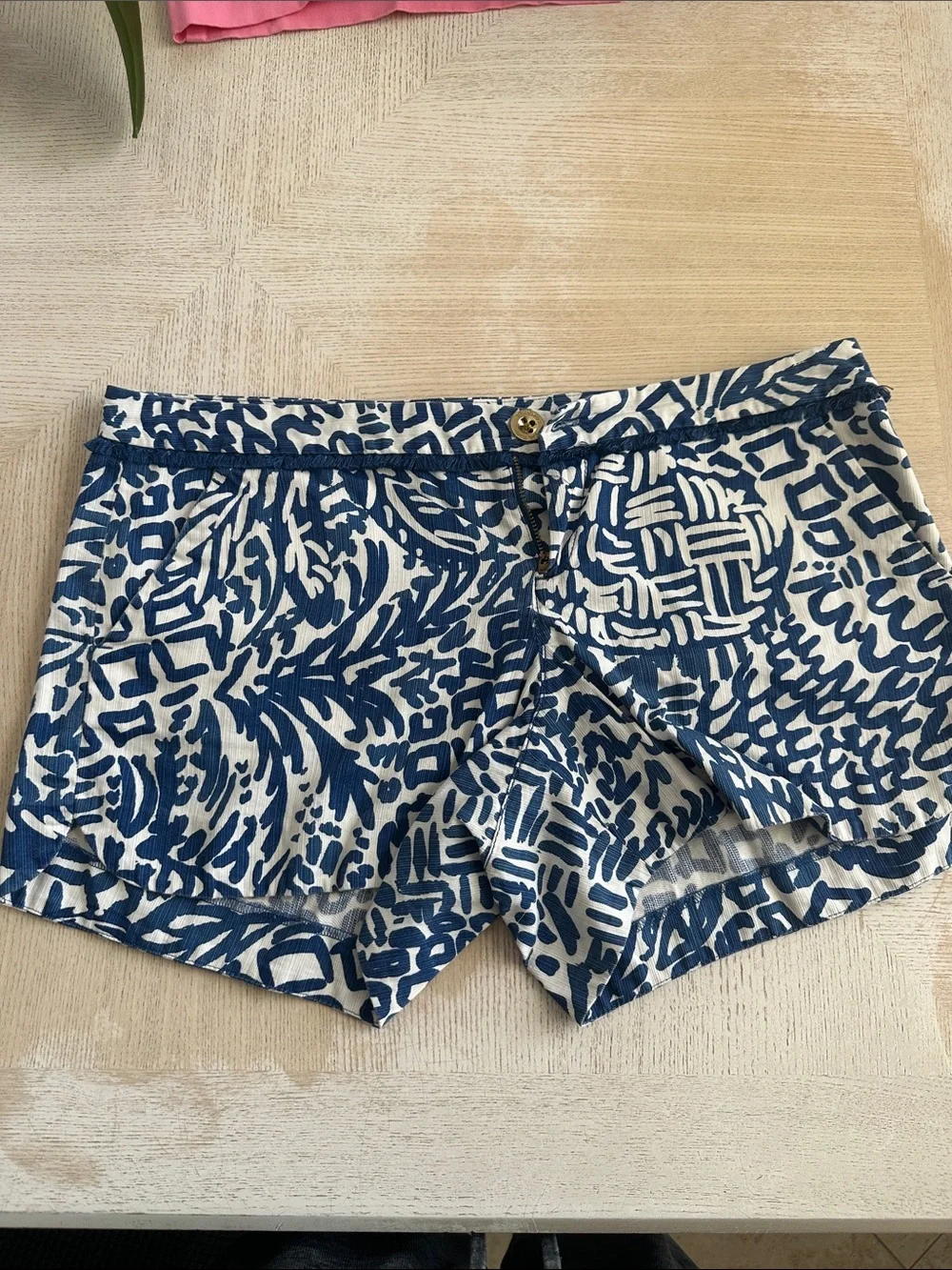 Lilly Pulitzer Blue and White Printed High-Waist Shorts